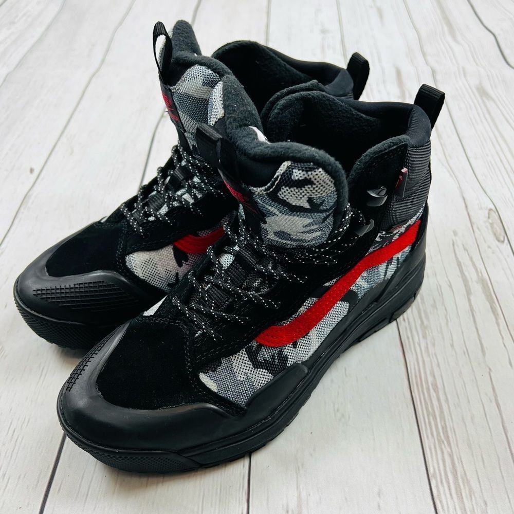 Vans Ultrarange Exo Hi MTE-1 Unisex Shoes